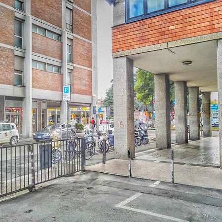 Central City Rooms M09 Apartment Bologna Luaran gambar