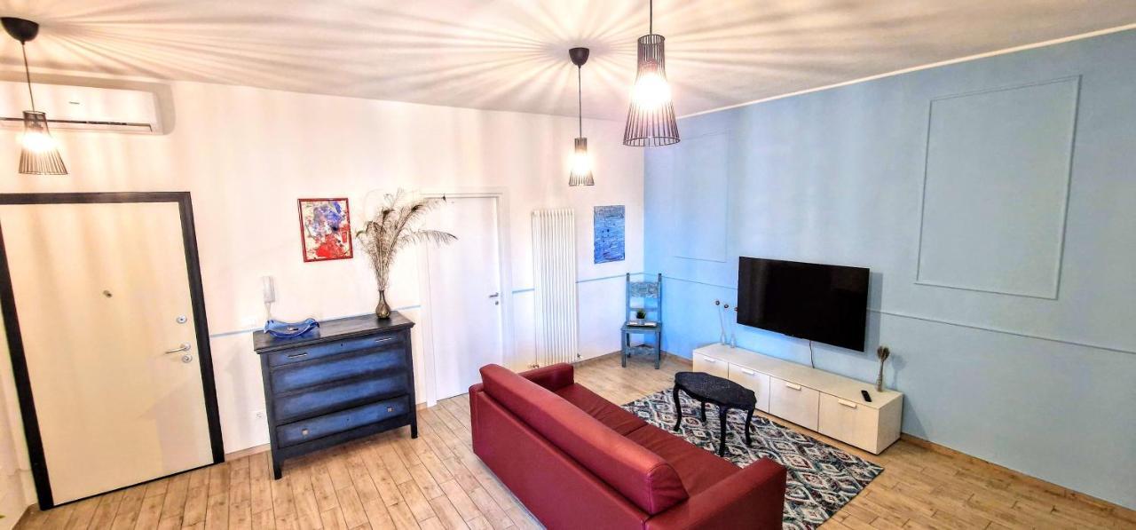 Central City Rooms M09 Apartment Bologna Luaran gambar